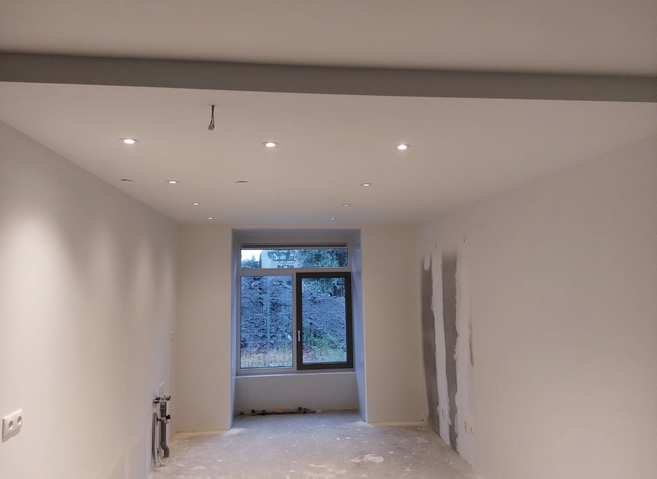 Stucwerk en latex spuiten Brielle